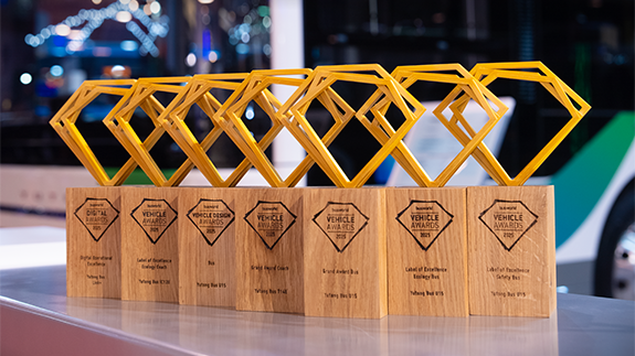 Yutong تطلق تقنية EV Long-Life في معرض Busworld Europe 2025، وتحرز سبع جوائز رئيسية